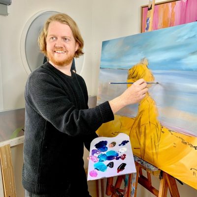 Round canvas loved by artists around australia (7)